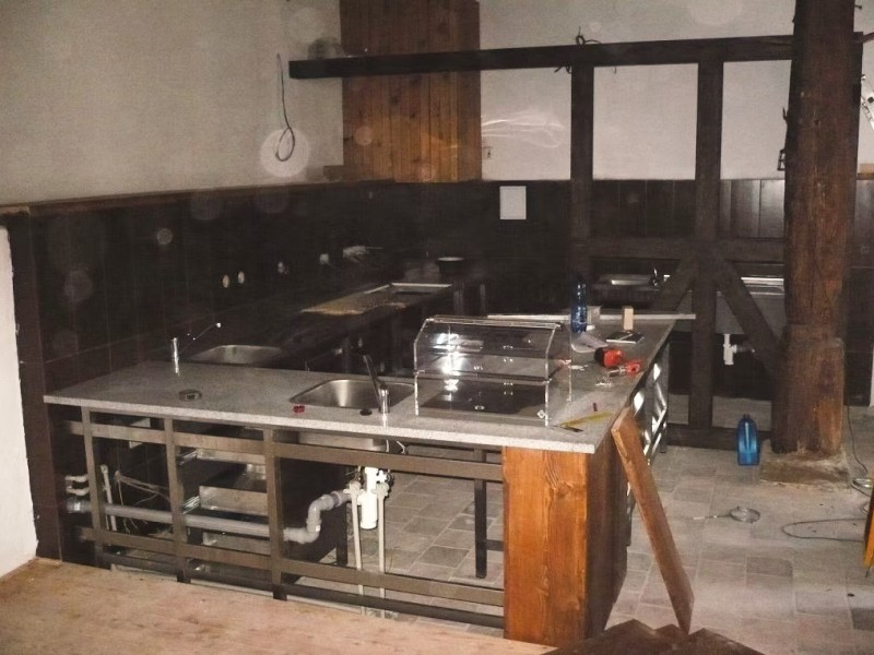 Hrad Roštejn - rekonstrukce bufetu